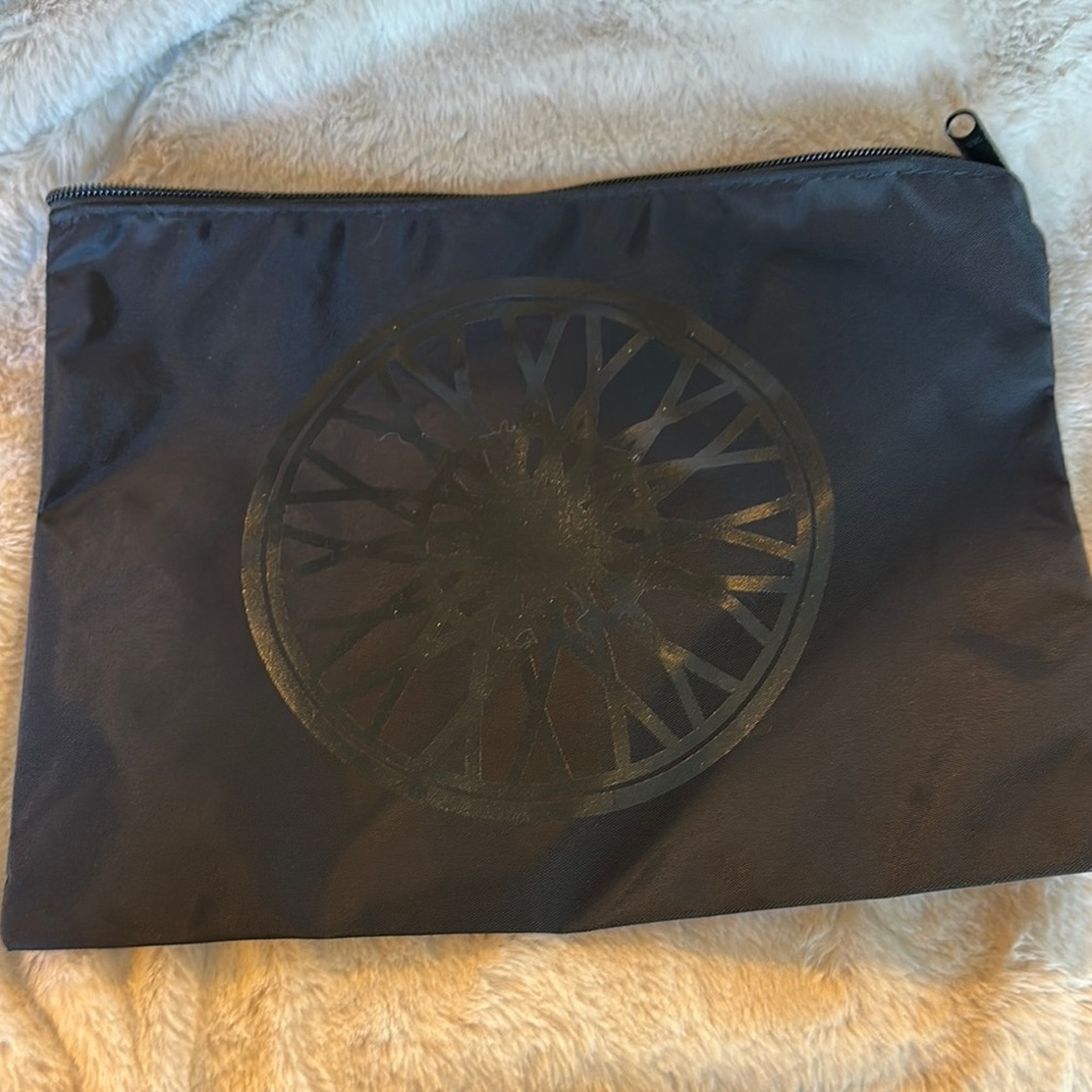 Soulcycle Black Zippered Pouch with Wheel Design, black